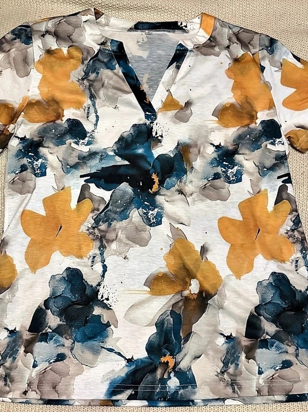 Floral Short Sleeve Top in White Yellow & Blue